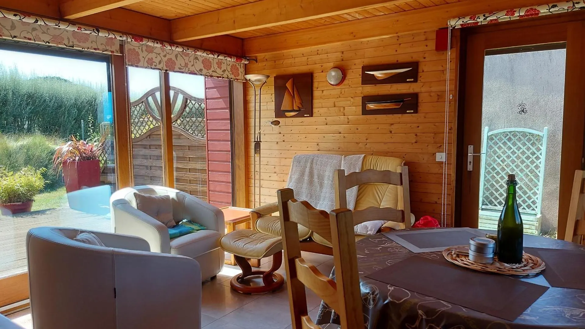 Face A La Mer, Maison Sur La Dune Pour 4 Personnes Plouguerneau 0*,  France