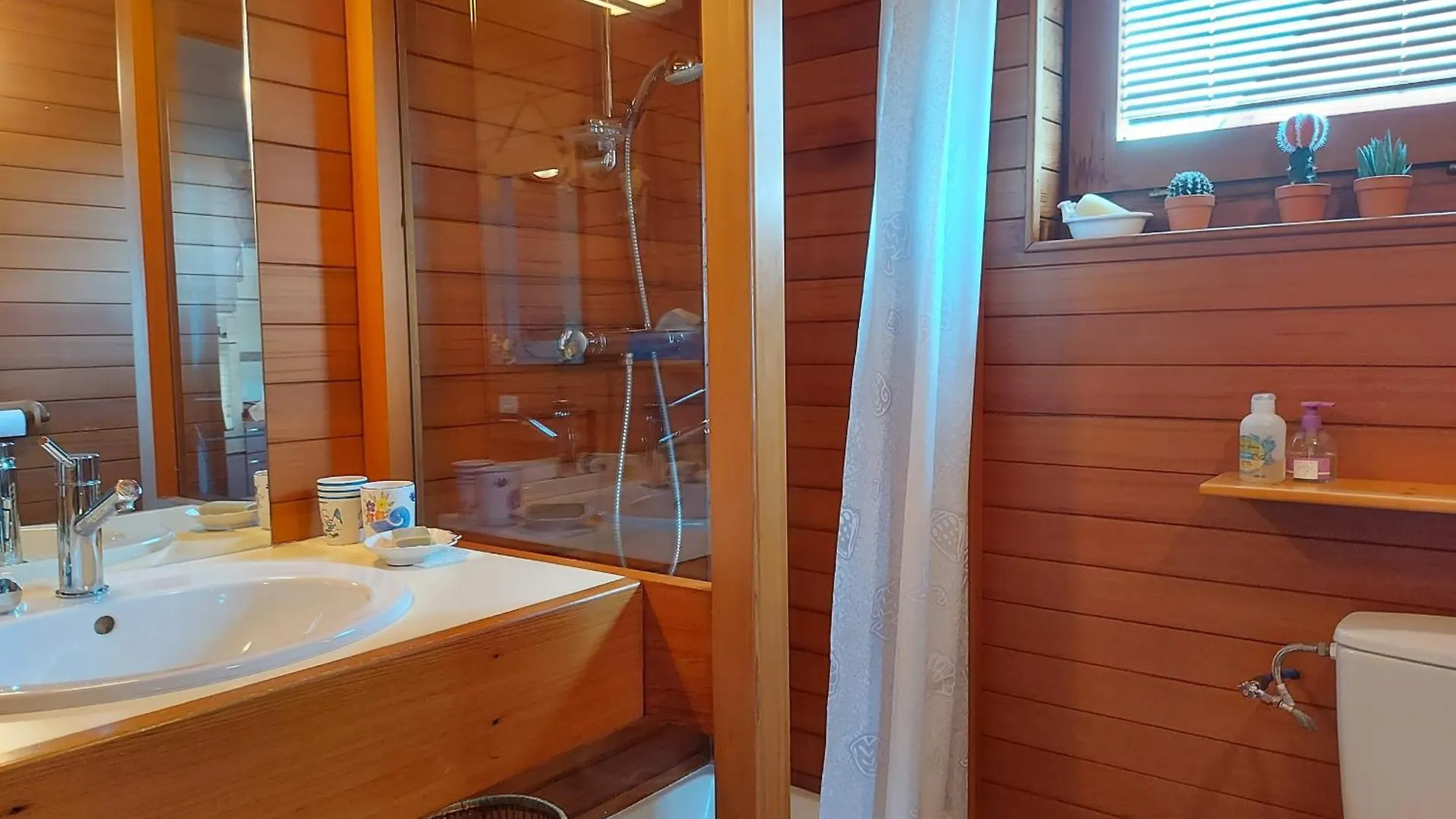 Holiday home Face A La Mer, Maison Sur La Dune Pour 4 Personnes Plouguerneau France